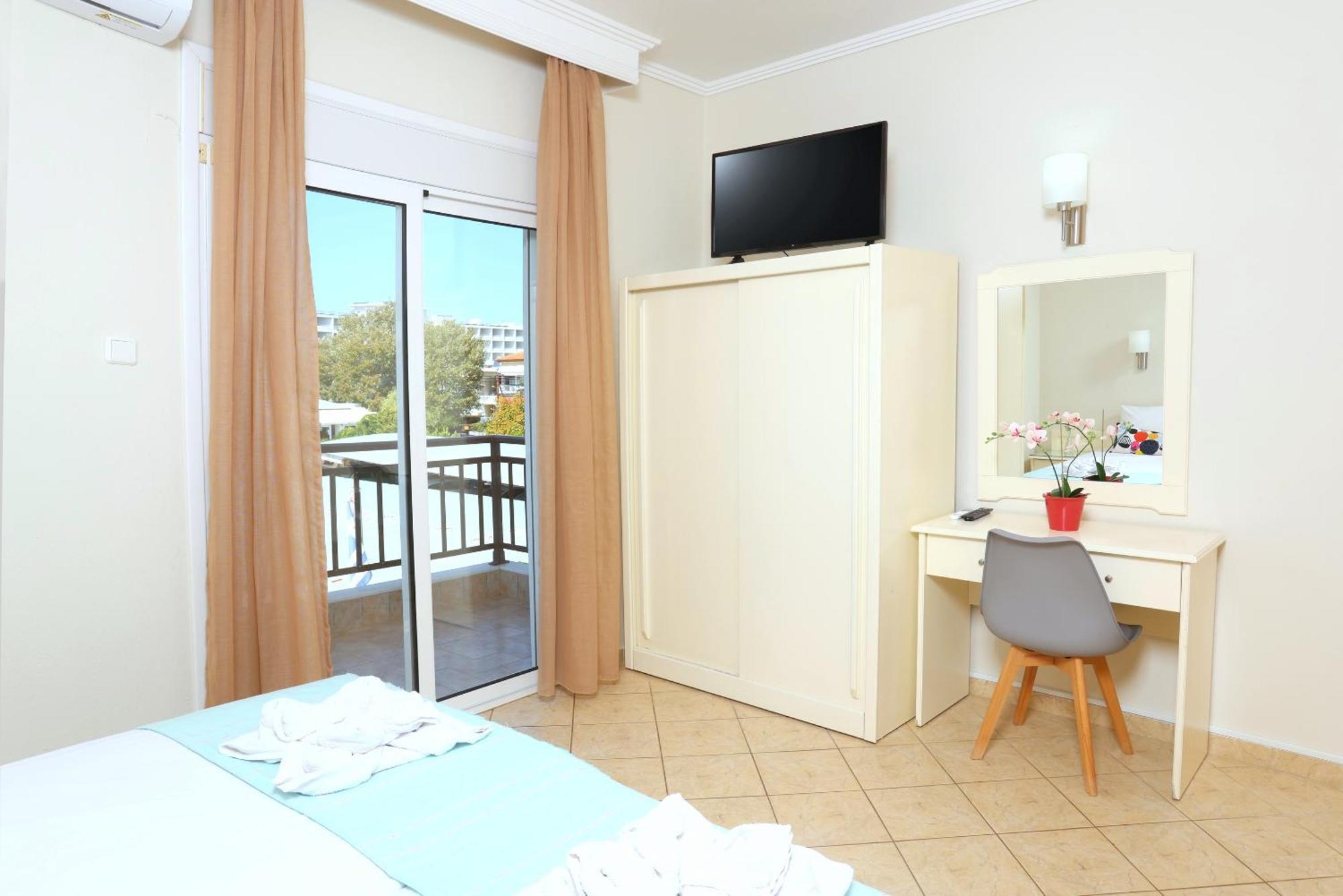 Asteras Hotel Hanioti Room photo