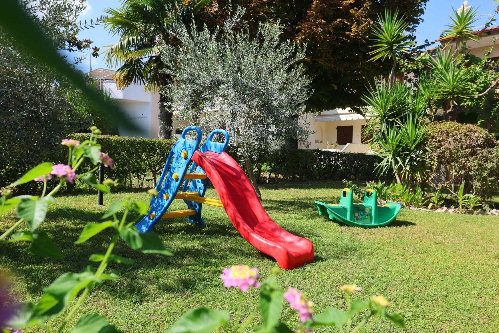 Asteras Hotel Hanioti Exterior photo