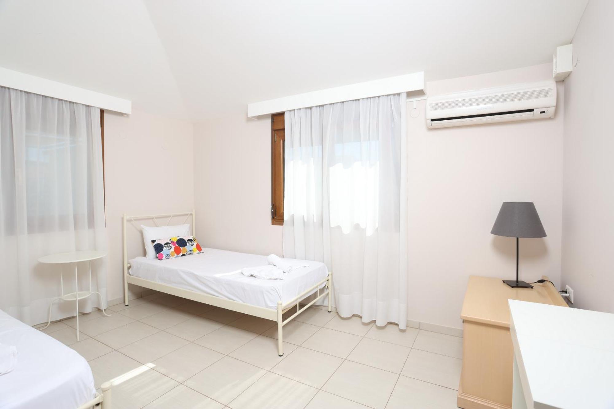 Asteras Hotel Hanioti Room photo