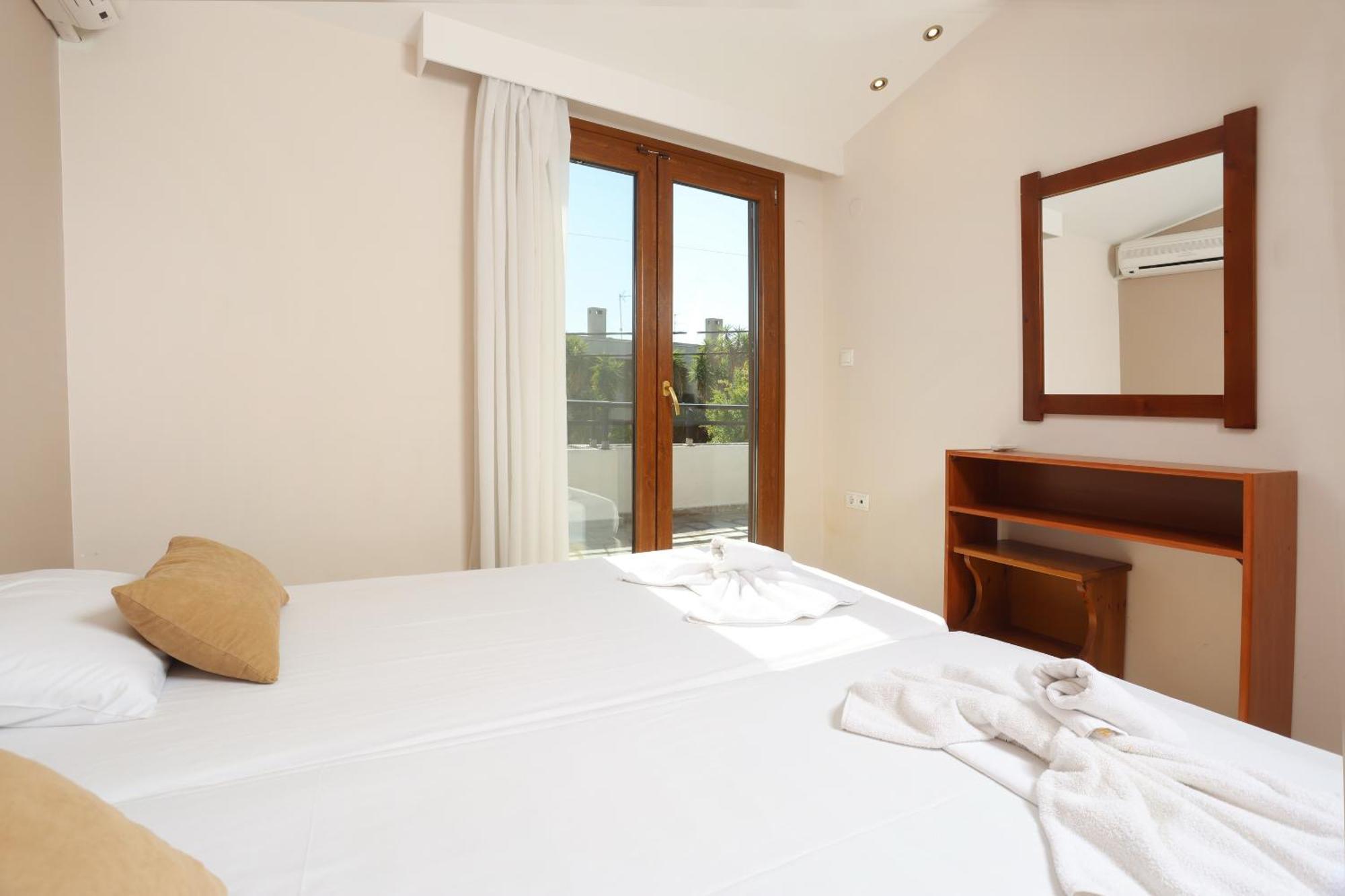 Asteras Hotel Hanioti Room photo