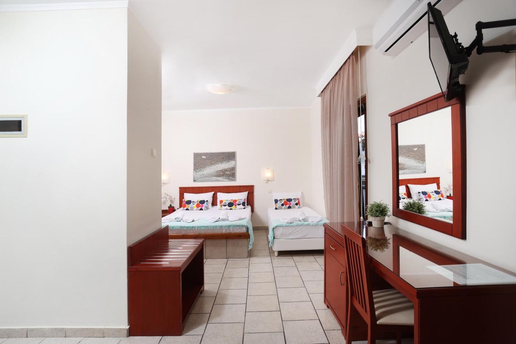 Asteras Hotel Hanioti Room photo