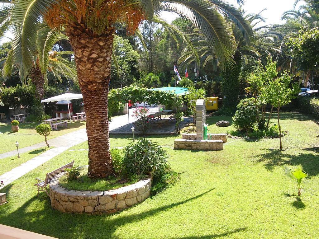 Asteras Hotel Hanioti Exterior photo